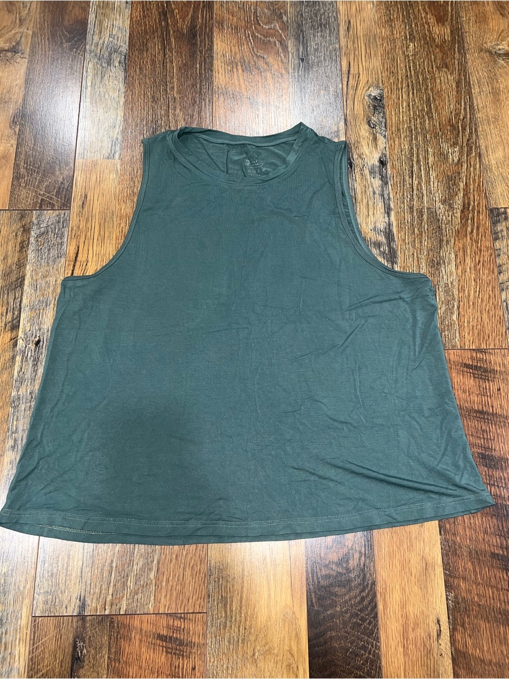Women’s Sleeveless Tank Top - Dark Green
